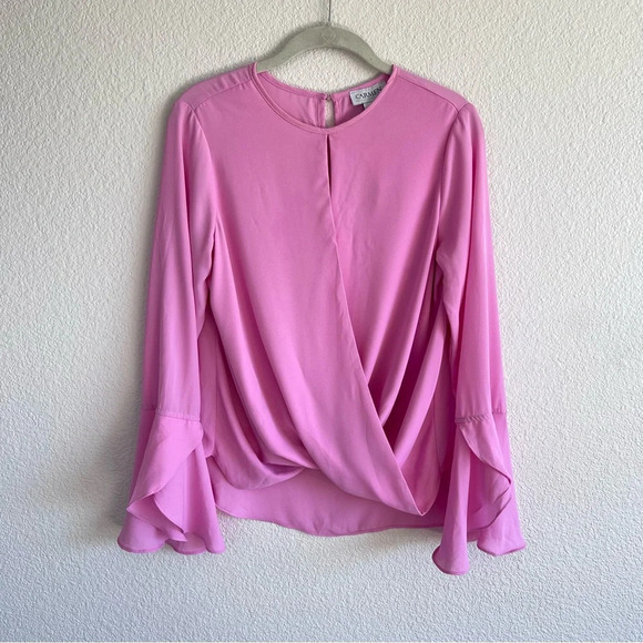 Carmen Marc Valvo Pink Flutter Sleeve Snap Front Blouse - Picture 1 of 13